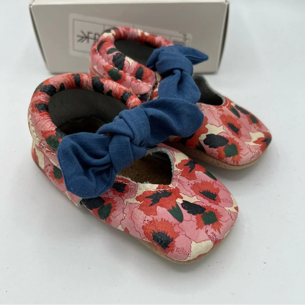 Freshly Picked Knotted Bow Moccasins Leather Toddler‎ Sz 5 Island Bloom Floral